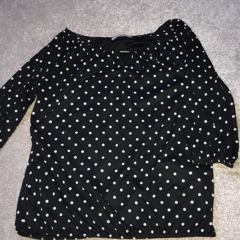 ⚪️⚫️ 🤰🏻 MATERNITY: Super comfy stretch shirt